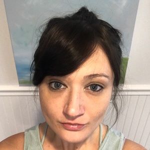 Meet your Posher, Alicia